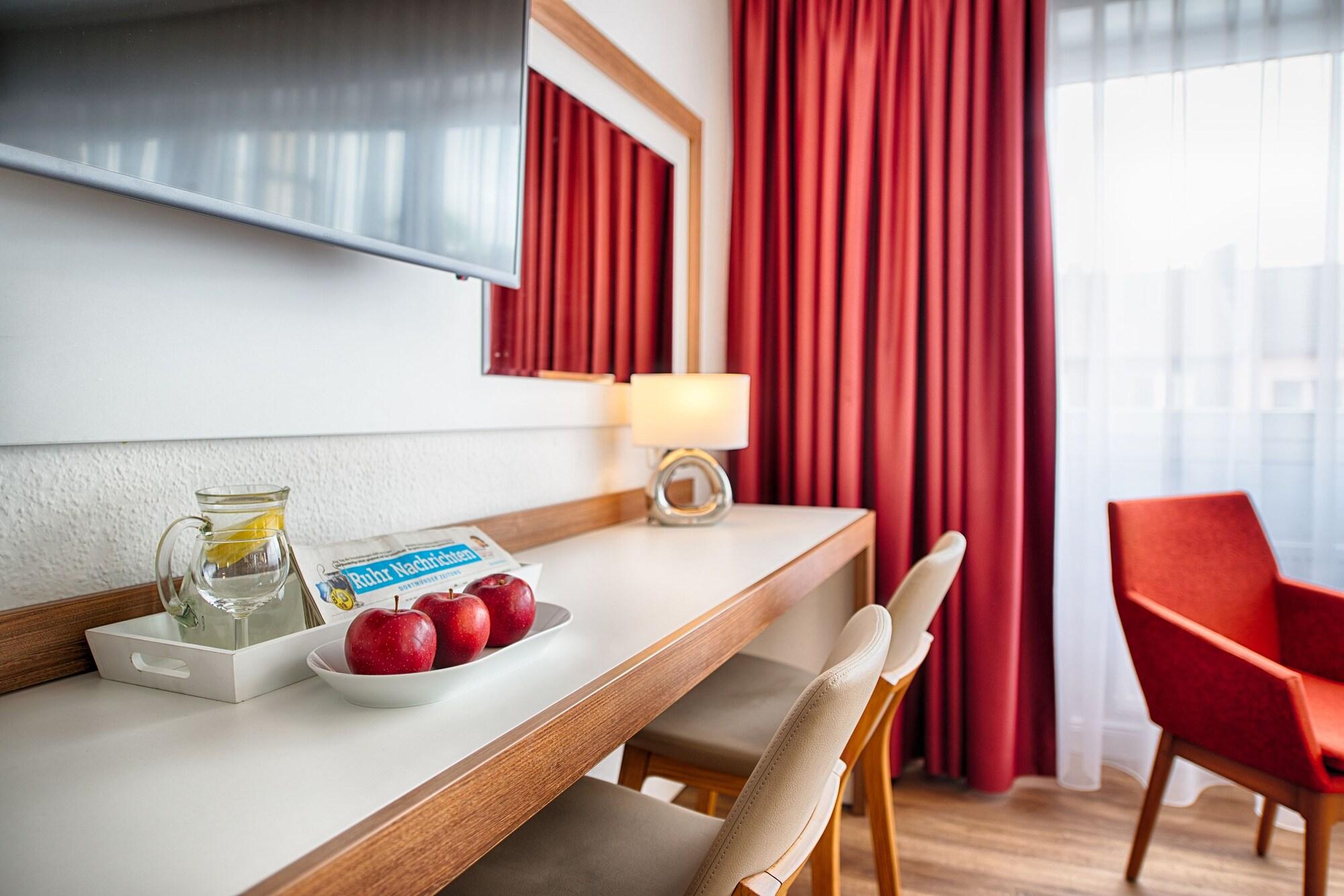 Hotel Senator Дортмунд Экстерьер фото