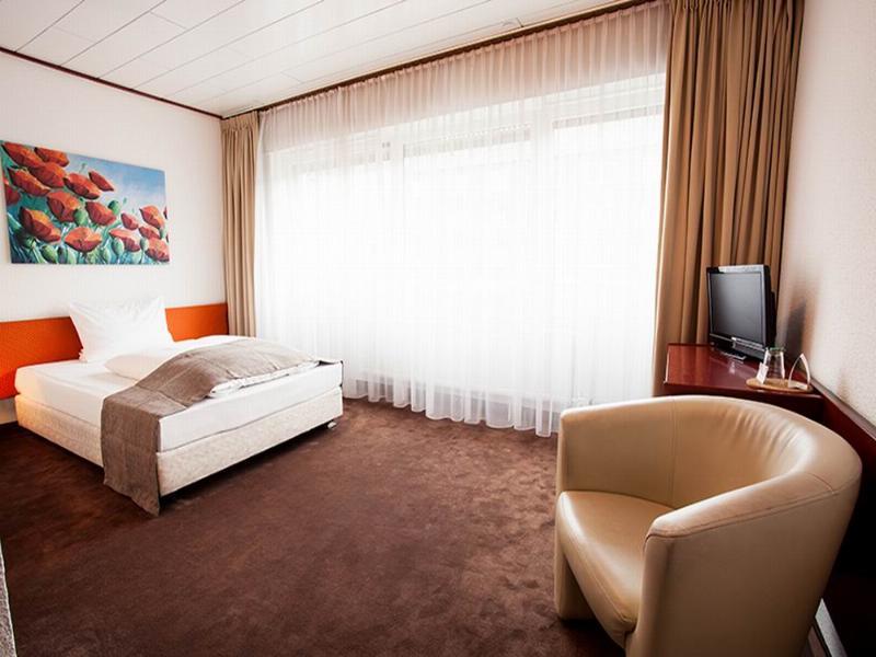 Hotel Senator Дортмунд Экстерьер фото