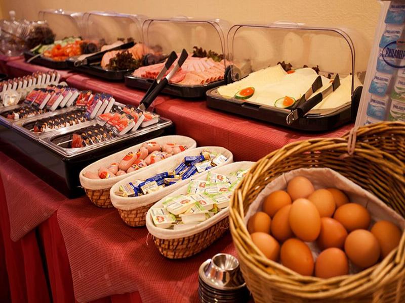 Hotel Senator Дортмунд Экстерьер фото